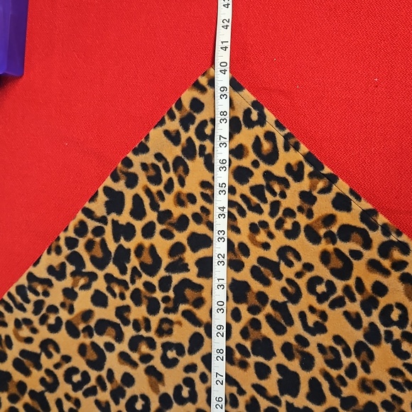 Le Moda Anima print black and brown button detail OS poncho NWOT - Picture 5 of 9